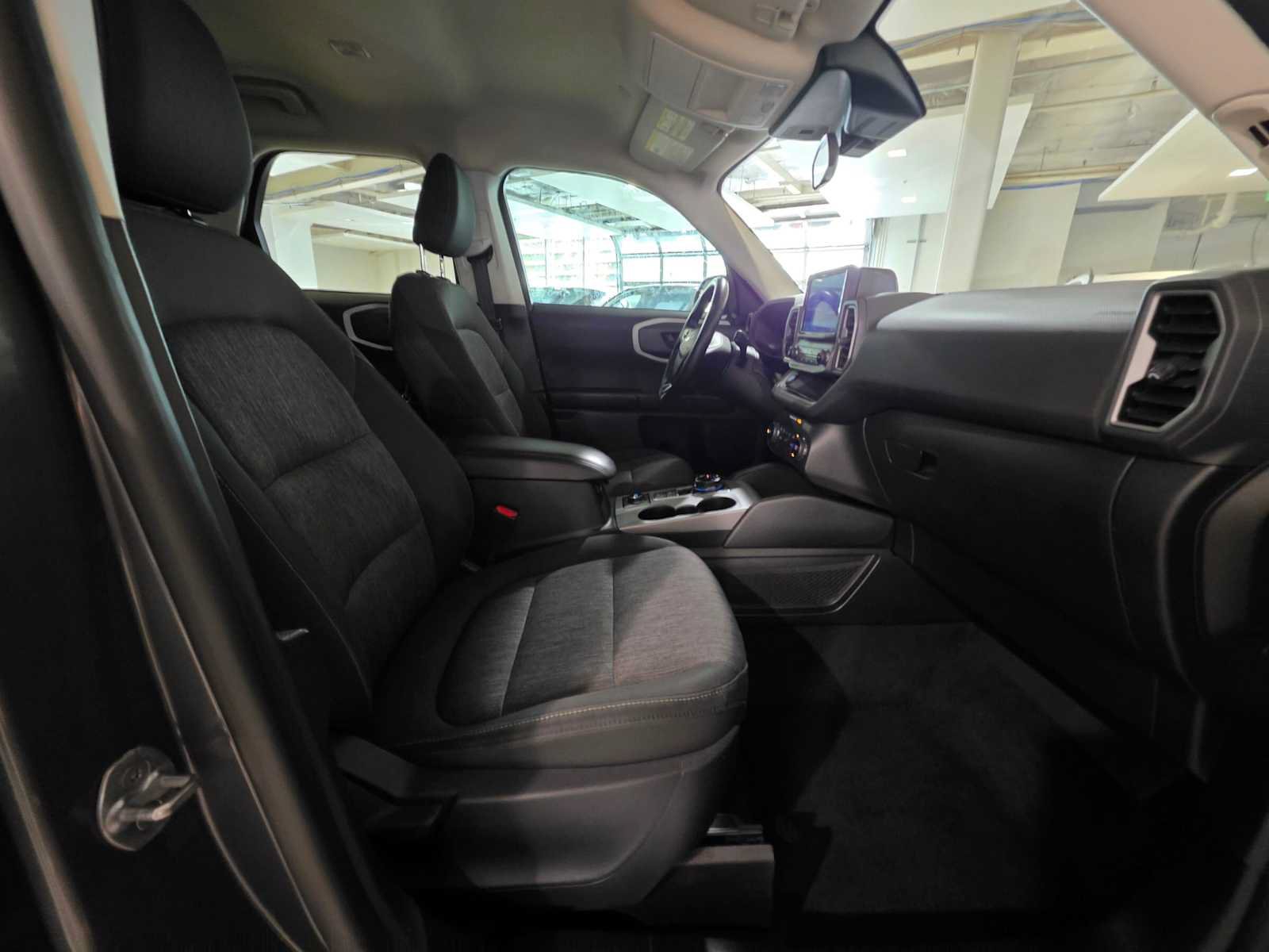 Used 2021 Ford Bronco Sport Big Bend w/ Big Bend Package (96B) AWD/4WD image 11