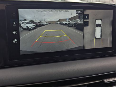 Used 2023 Hyundai Palisade Limited w/ Cargo Package image 12