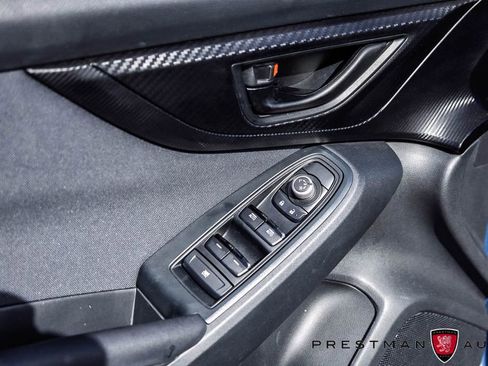 Used 2021 Subaru Crosstrek 2.0i Premium w/ Moonroof Package image 21