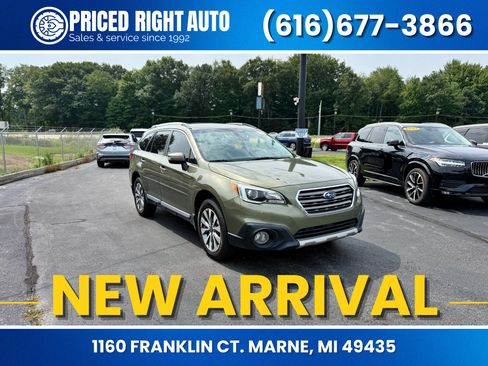 Used 2017 Subaru Outback 3.6R Touring w/ Popular Package #5A AWD/4WD image 1
