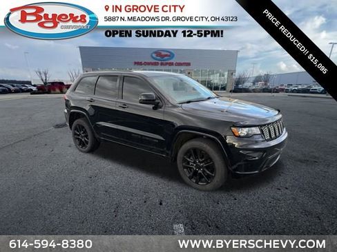 Used 2018 Jeep Grand Cherokee Altitude image 1