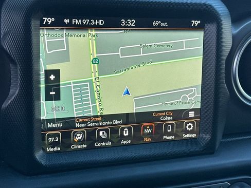 Used 2022 Jeep Wrangler Unlimited Rubicon 4xe image 23