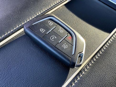 Used 2023 Cadillac Escalade Sport Platinum image 10