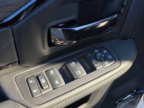 New 2026 RAM 3500 Limited AWD/4WD image 21
