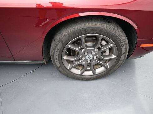 Used 2018 Dodge Challenger GT AWD/4WD image 11
