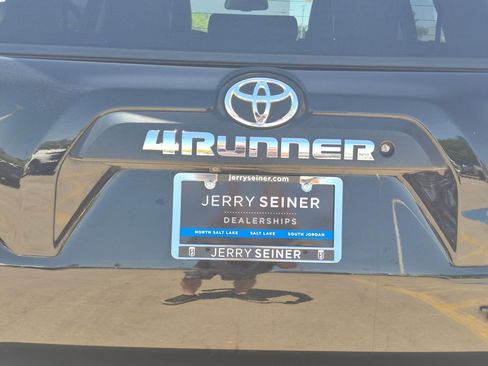 Used 2019 Toyota 4Runner TRD Pro AWD/4WD image 14