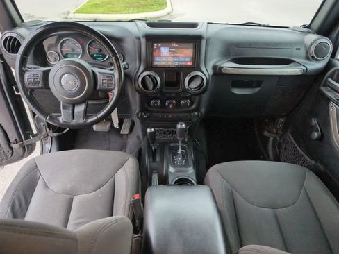Used 2017 Jeep Wrangler Sport w/ Quick Order Package 24S AWD/4WD image 29