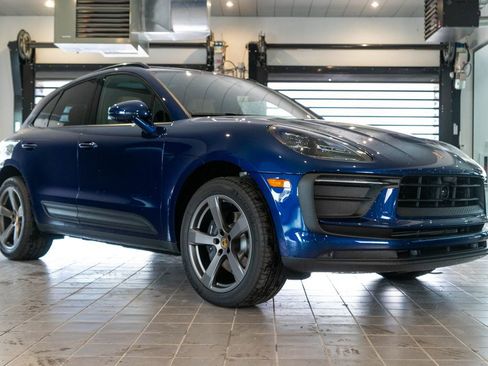 New 2026 Porsche Macan AWD/4WD image 7