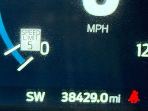 Used 2023 Ford F150 Platinum w/ FX4 Off-Road Package AWD/4WD image 14