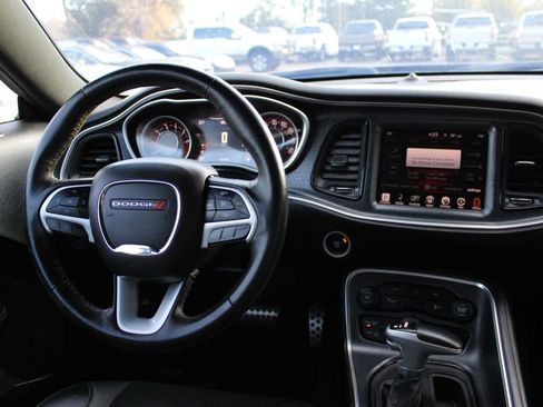 Used 2015 Dodge Challenger SXT Plus image 11