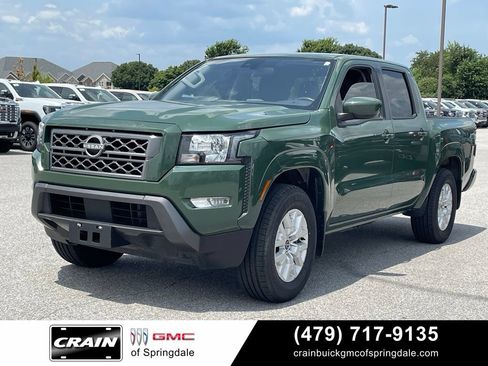 Used 2023 Nissan Frontier SV w/ SV Convenience Package RWD image 3