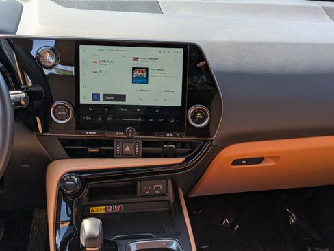 Used 2026 Lexus NX 350 AWD w/ Accessory Package (Z1) image 18