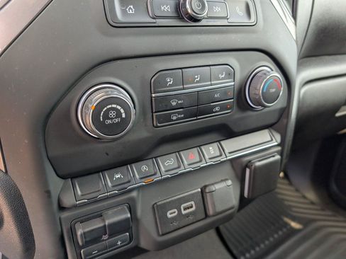 Used 2024 Chevrolet Silverado 1500 Custom AWD/4WD image 19