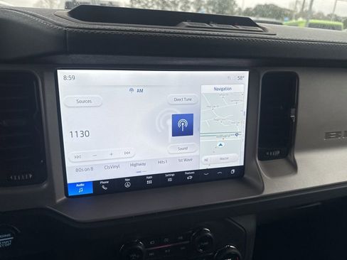 Used 2025 Ford Bronco Outer Banks image 14