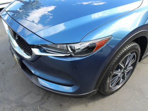 Used 2018 MAZDA CX-5 Touring w/ Preferred Equipment Package image 10