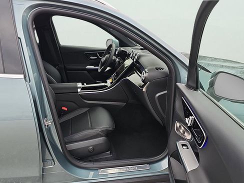 New 2026 Mercedes-Benz GLC 300 4MATIC image 12