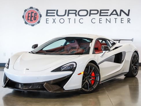 Used 2016 McLaren 570S Coupe RWD image 27