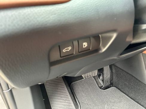 New 2026 Toyota Crown Signia image 34