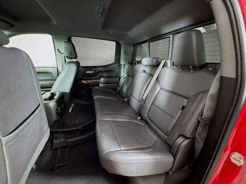 Used 2021 Chevrolet Silverado 1500 LT Trail Boss w/ Convenience Package II image 17