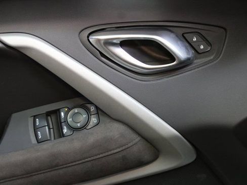 Used 2023 Chevrolet Camaro LT image 14