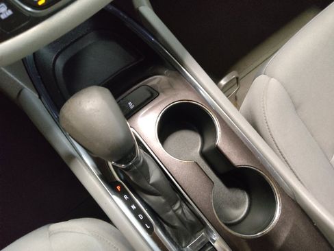 Used 2023 Chevrolet Malibu LT FWD image 26