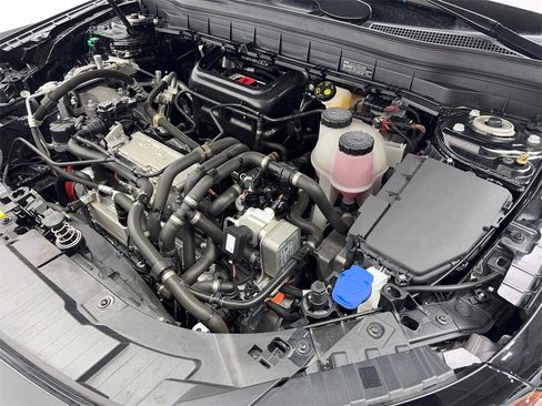 Used 2023 Mercedes-Benz EQB 300 4MATIC image 70