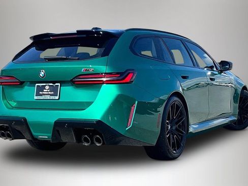 New 2026 BMW M5 Touring image 21