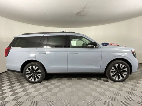 New 2027 Ford Expedition Platinum w/ Driver's Package AWD/4WD image 2
