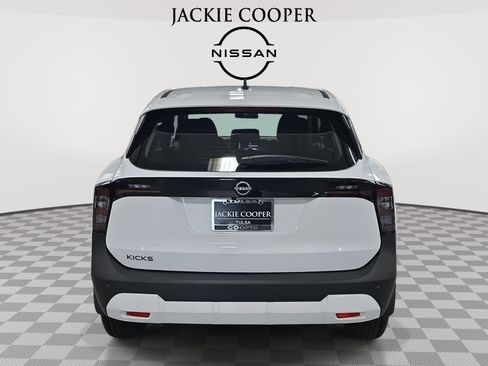 New 2026 Nissan Kicks S image 6