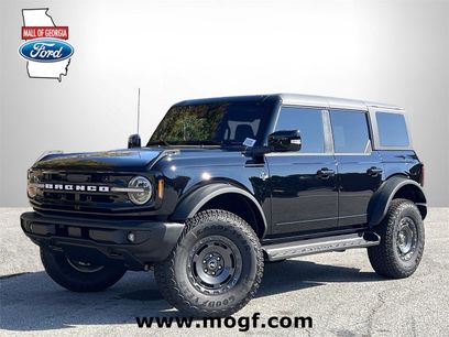 New 2025 Ford Bronco Outer Banks w/ Sasquatch Package