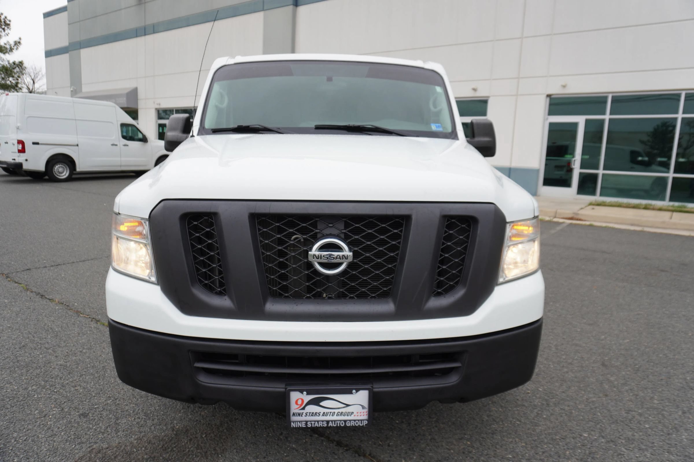 Used 2017 Nissan NV 2500 S w/ Power Basic Package RWD image 2