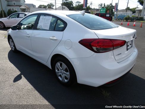 Used 2018 Kia Forte LX w/ LX Popular Package FWD image 7