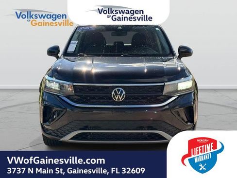 Used 2024 Volkswagen Taos SE FWD image 9