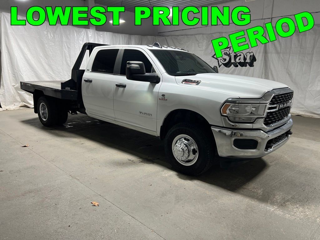 Used 2024 RAM 3500 SLT w/ Quick Order Package 2YG SLT AWD/4WD image 1