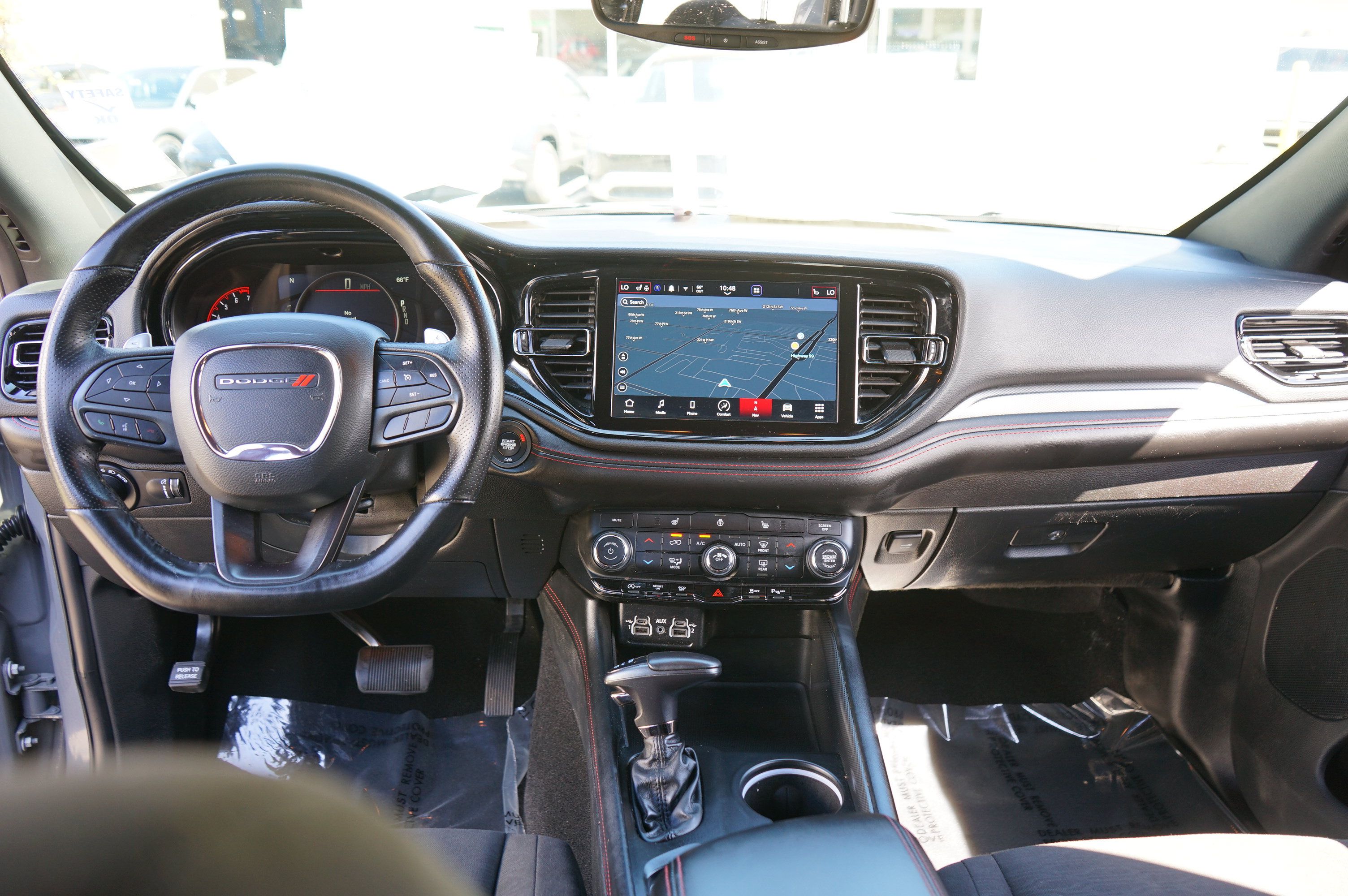 Used 2025 Dodge Durango GT w/ Blacktop Package AWD/4WD image 17