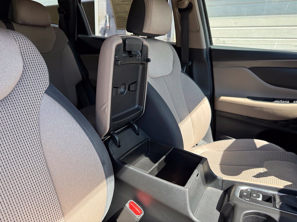 Used 2020 Hyundai Santa Fe SEL FWD image 38