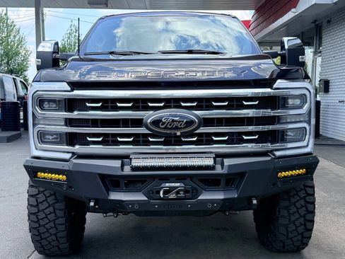 Used 2024 Ford F250 Platinum AWD/4WD image 7