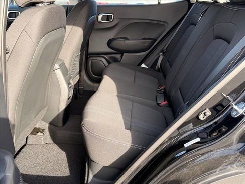 New 2026 Hyundai Venue SEL FWD image 10