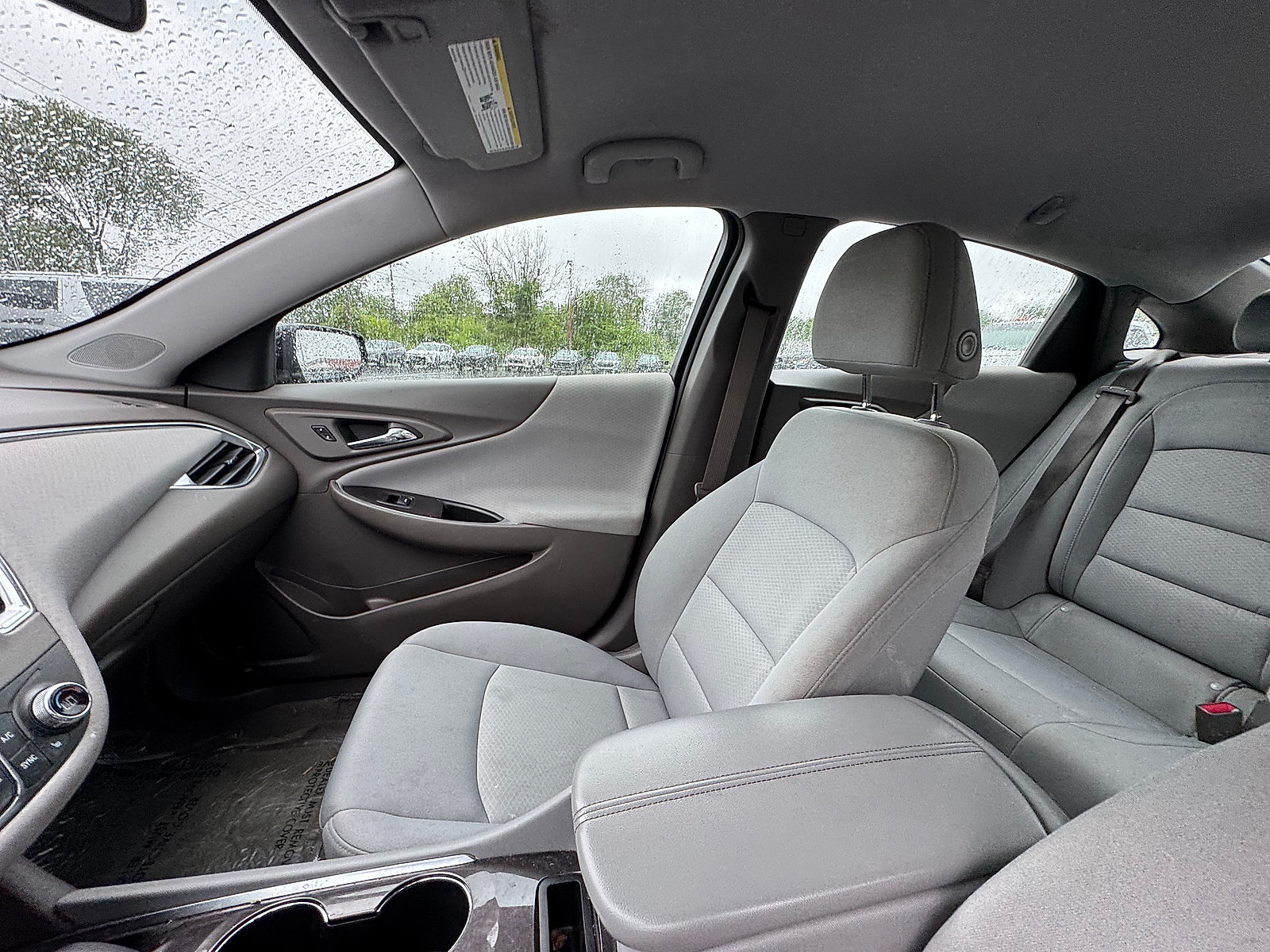 Used 2021 Chevrolet Malibu LT FWD image 6