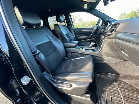 Used 2021 Jeep Grand Cherokee Laredo X image 15