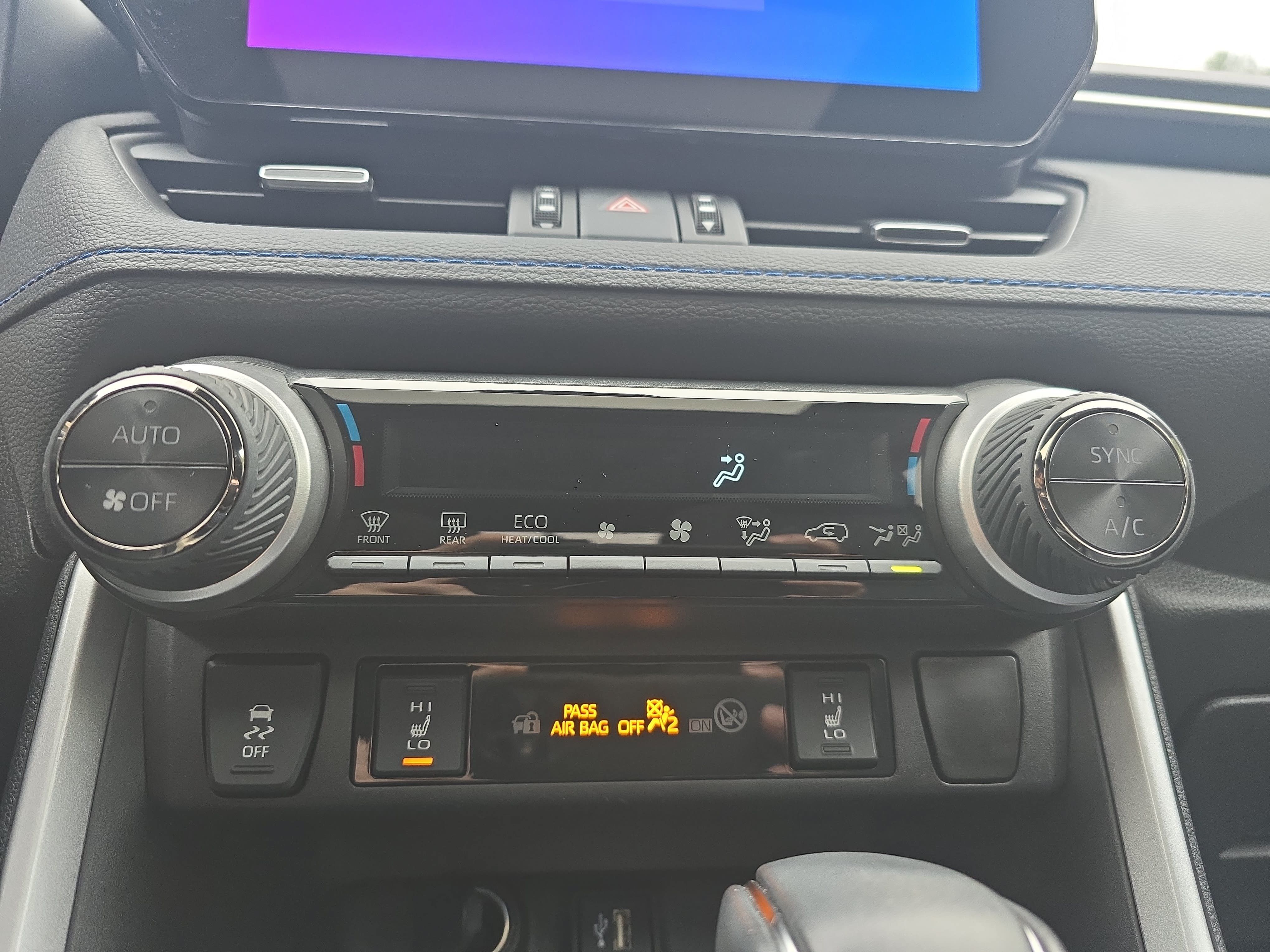 Used 2024 Toyota RAV4 XSE AWD/4WD image 24