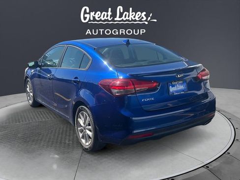 Used 2017 Kia Forte S FWD image 2