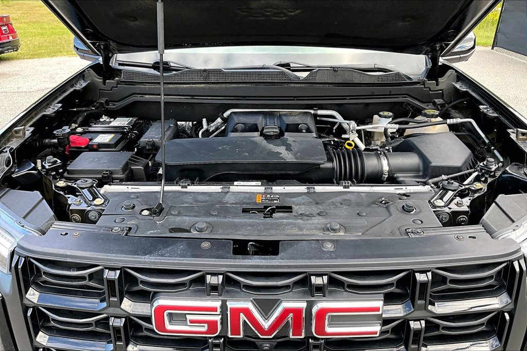 Used 2025 GMC Canyon Elevation w/ Convenience Package AWD/4WD image 35
