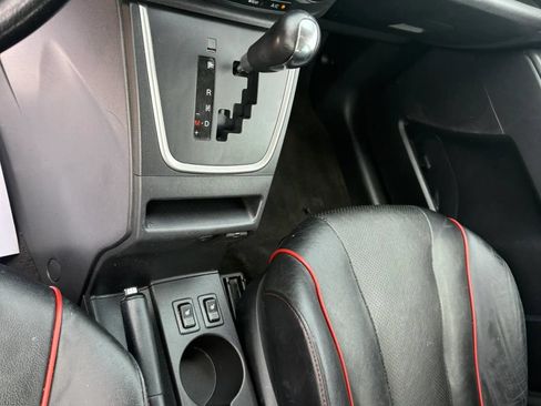 Used 2012 MAZDA MAZDA5 Grand Touring FWD image 14