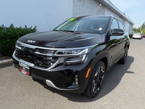Used 2026 Kia Seltos SX w/ SX Sunroof Package AWD/4WD image 2