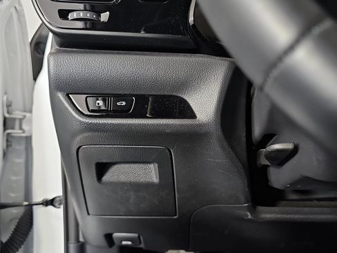 Used 2025 Lexus NX 250 FWD w/ Accessory Package (K3) image 25