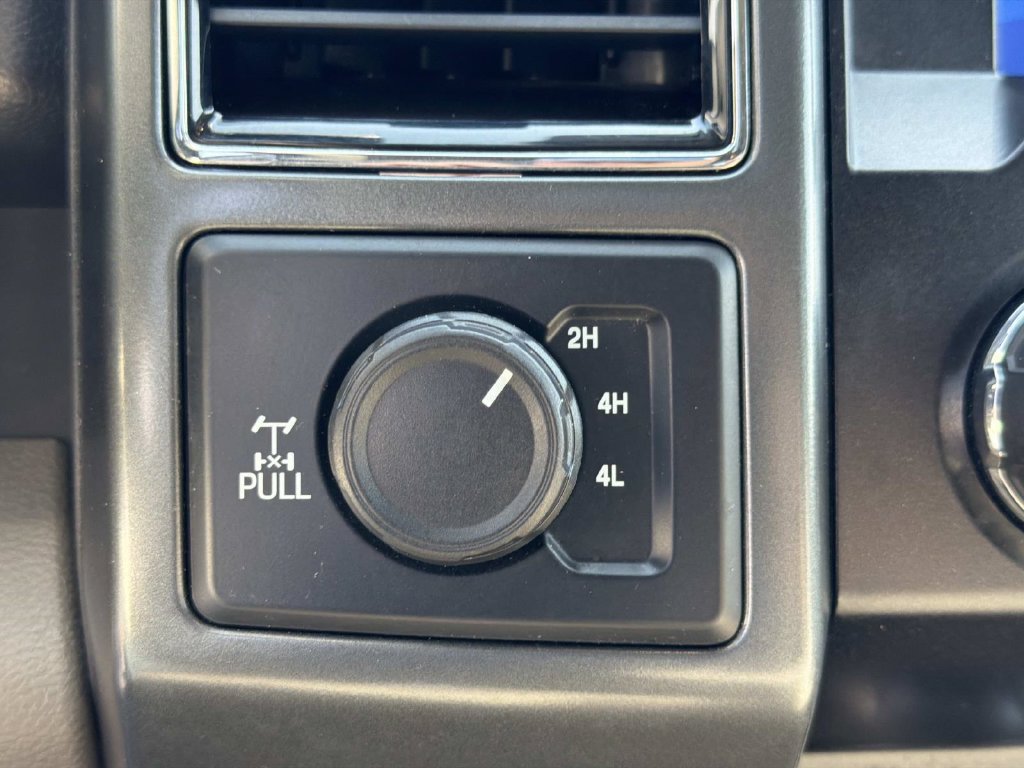 Used 2022 Ford F350 XLT w/ XLT Value Package AWD/4WD image 29