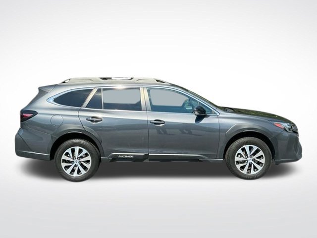 Used 2023 Subaru Outback Premium AWD/4WD image 8