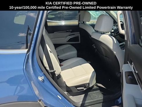 Certified 2023 Kia Telluride S w/ S Sunroof Package AWD/4WD image 7