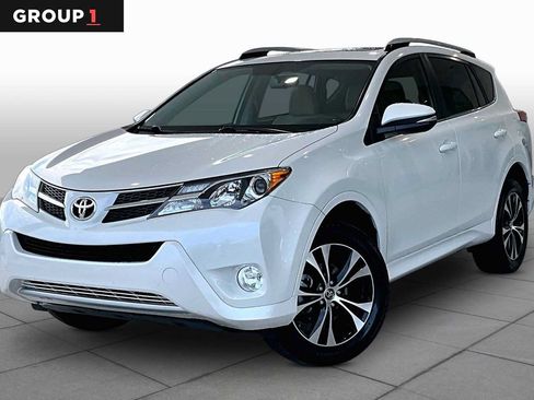 Used 2015 Toyota RAV4 Limited FWD image 1